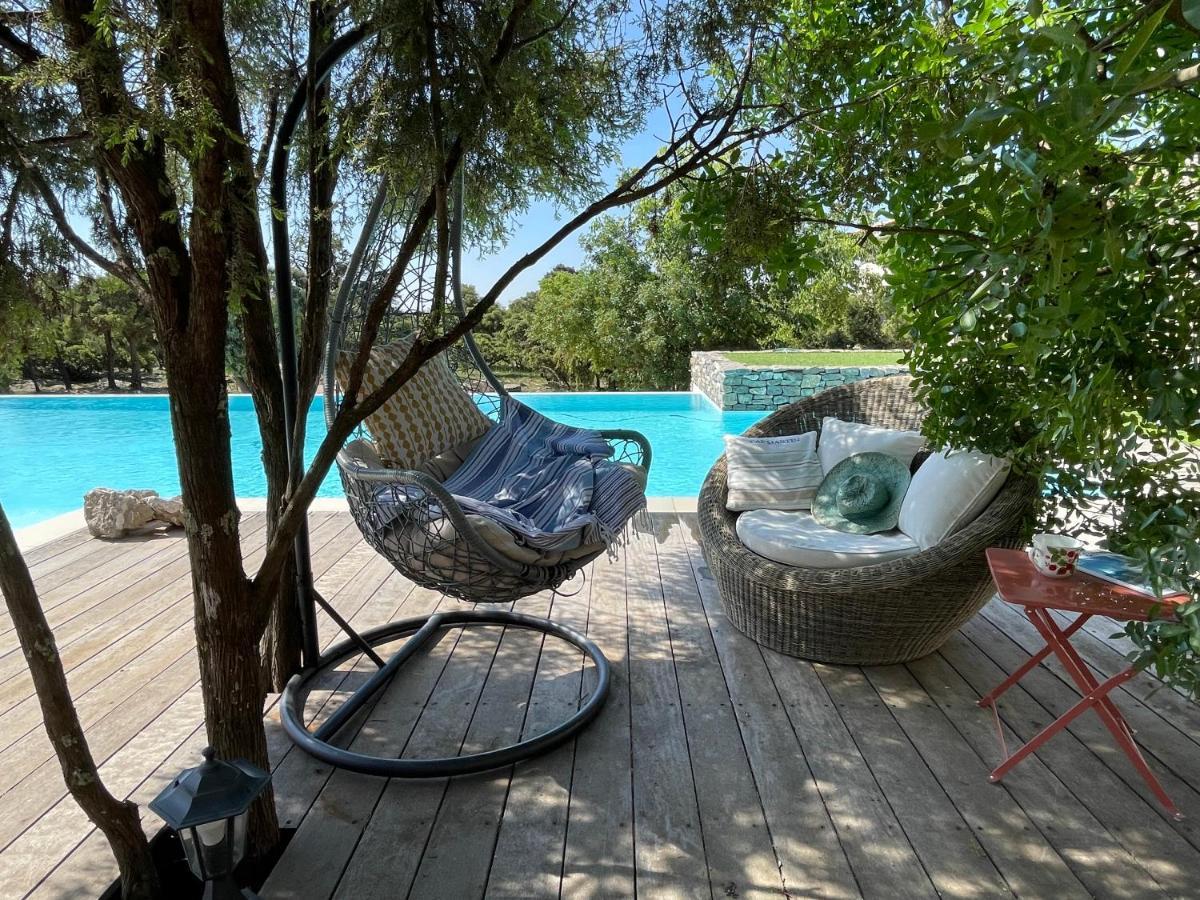 Le Domaine Du Cade-Gites D'Exception 4Etoiles "La Villa Du Cade" Cazevieille Exterior foto